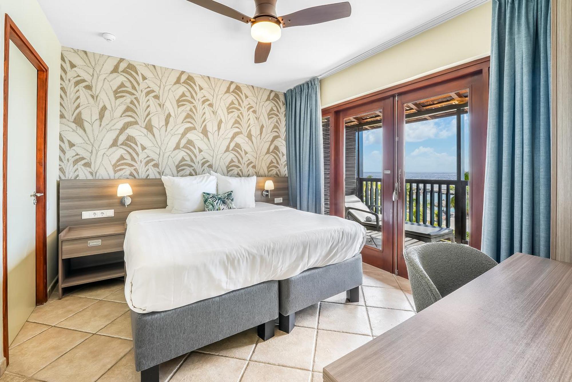Lionsdive Beach Resort Curacao Екстериор снимка