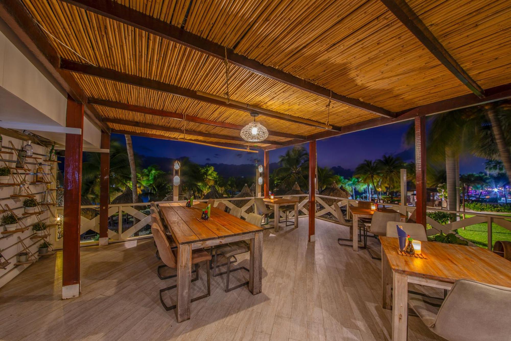 Lionsdive Beach Resort Curacao Екстериор снимка